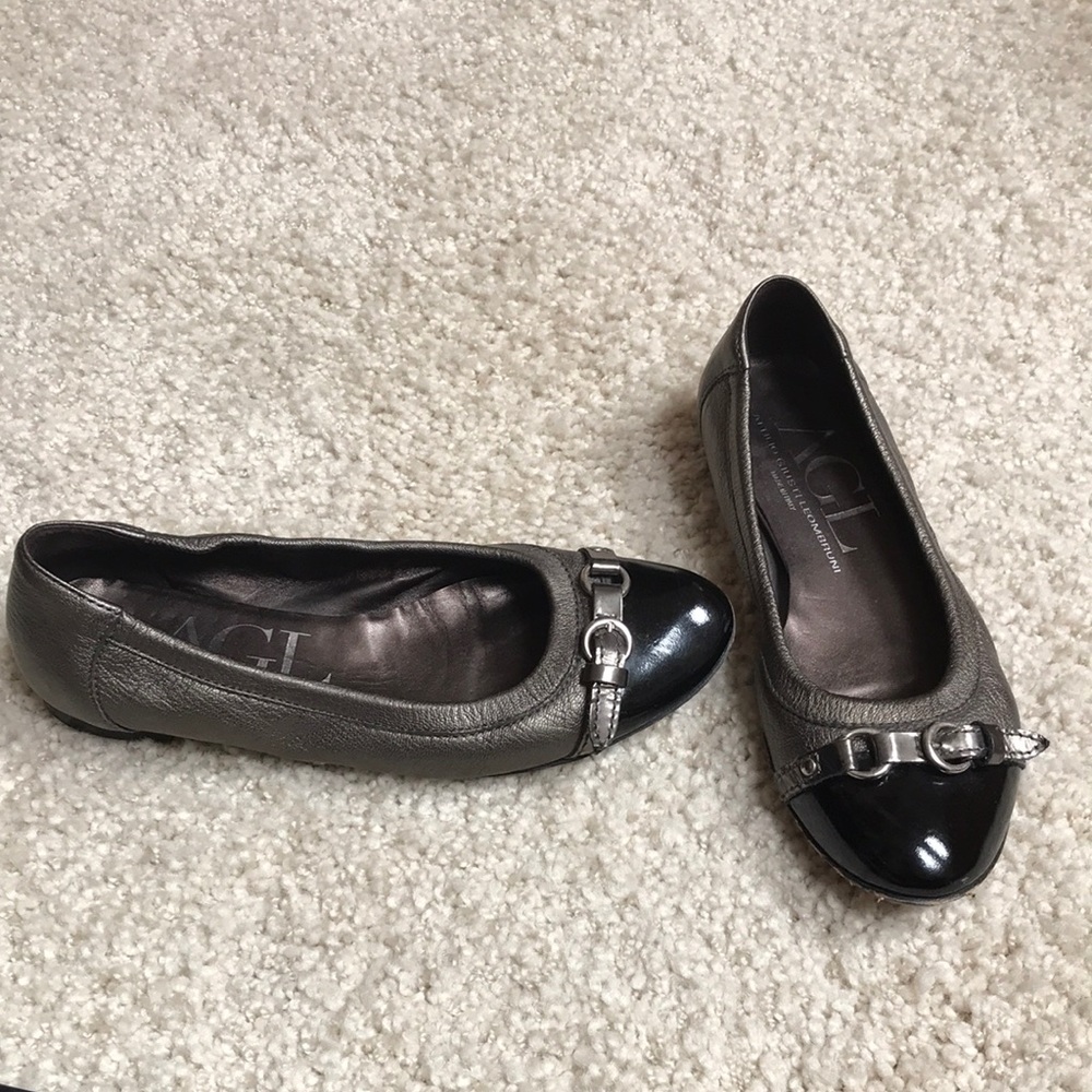 AGL cap toe ballet flat black and gunmetal so 37